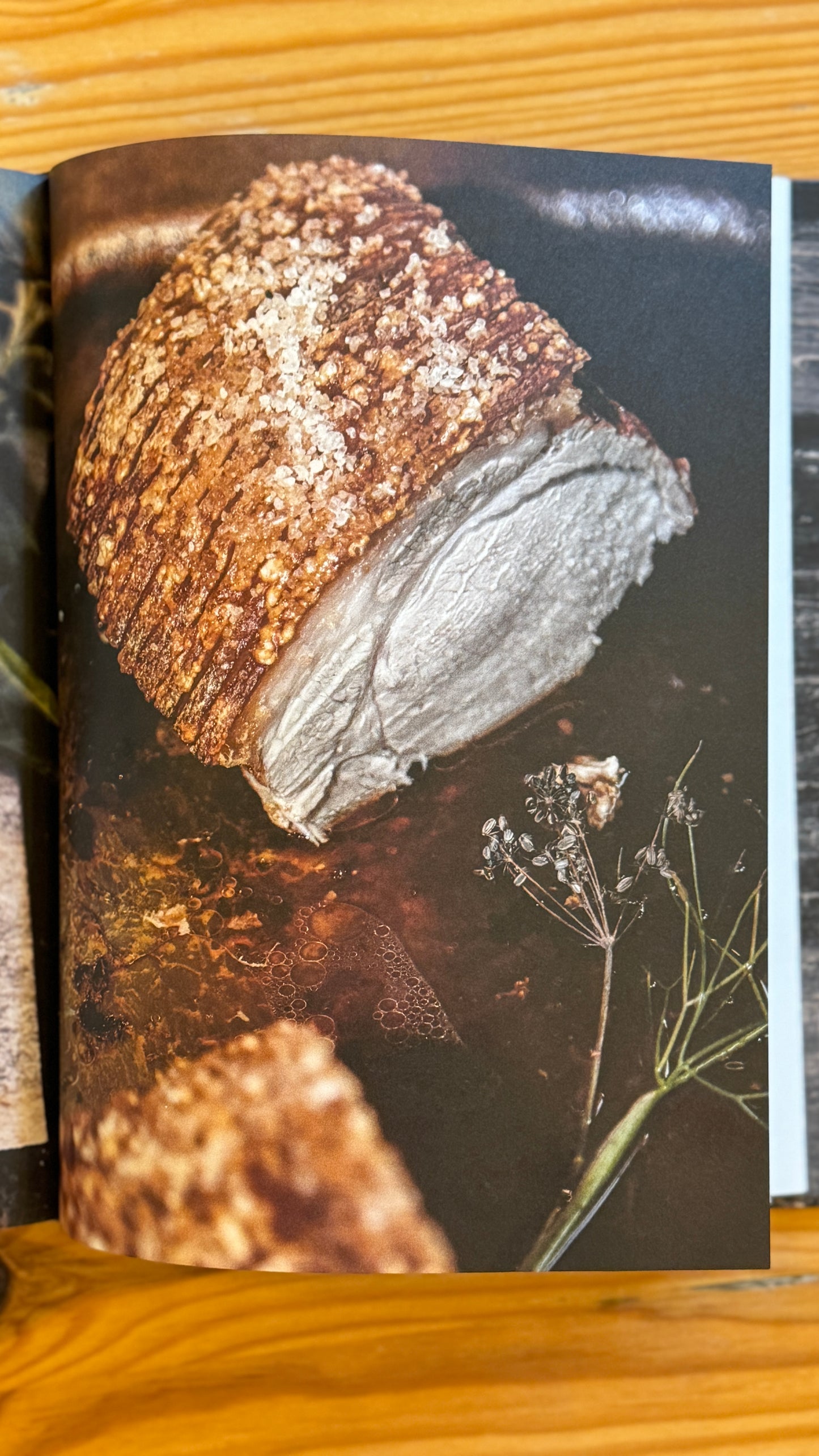 Den glemte gris & 1 fadøl eller et glas vin